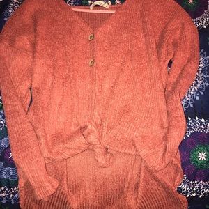 long sleeve shirt (fall vibe)